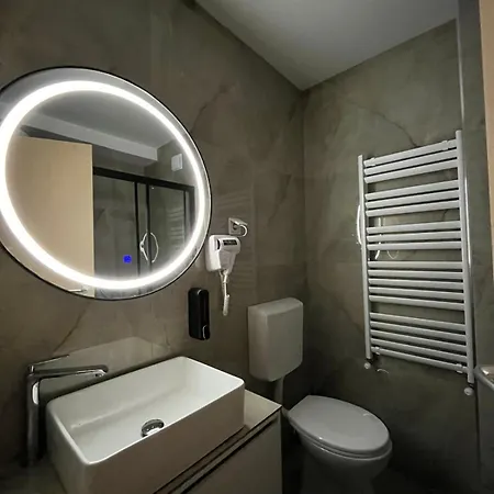 Centar Margarita Luxury Aprtment סקופיה