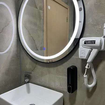 Centar Margarita Luxury Aprtment Apartamento Escópia