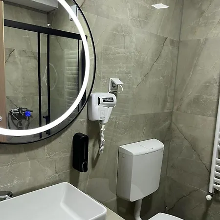 דירה Centar Margarita Luxury Aprtment סקופיה